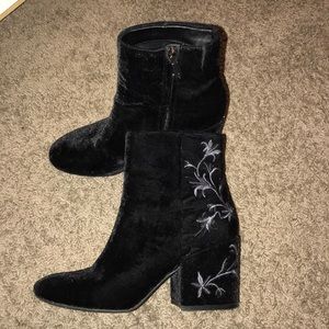 Velvet booties